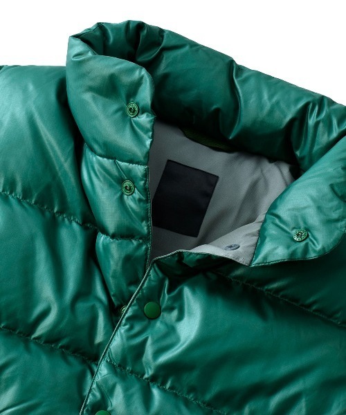 DAIWA PIER39(ダイワピア39)の「DAIWA PIER39 TECH BACK PACKER DOWN VEST ダイワ ピア39 ダウンベスト(ダウンベスト・メンズ・イエロー/パープル/グリーン・LARGE/MEDIUM/X-LARGE/SMALL)」の6枚目の写真