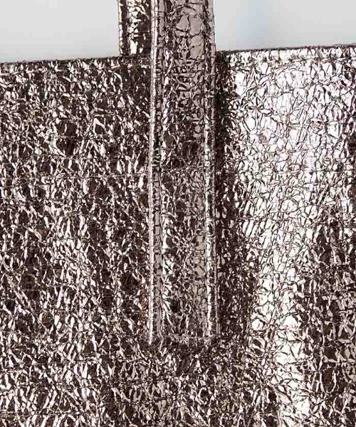 Casselini(キャセリーニ)の「Casselini(キャセリーニ)シャイントート(トートバッグ・レディース・ゴールド/ブロンズ/シルバー/ブラック・FREE)」の19枚目の写真