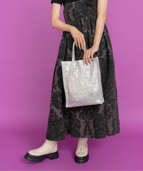 Casselini(キャセリーニ)の「Casselini(キャセリーニ)シャイントート(トートバッグ・レディース・ゴールド/ブロンズ/シルバー/ブラック・FREE)」の5枚目の写真