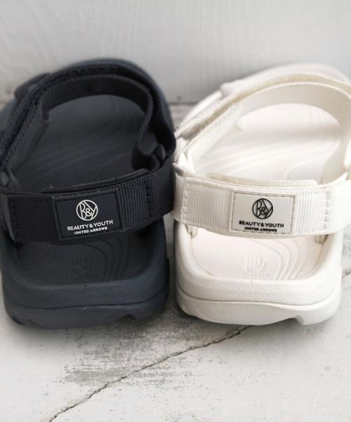 BEAUTY&YOUTH UNITED ARROWS(ビューティーアンドユースユナイテッドアローズ)の「BYBC∵ TEVA別注 HURRICANE/ネイビー(サンダル・レディース・ネイビー・7/5/6)」の7枚目の写真