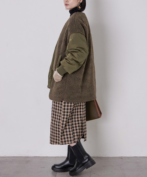 Fashion Letter(ファッションレター)の「ボア×MA-1オーバーブルゾン(MA-1・レディース・ブラック/ブラウン/ライトベージュ・M)」の5枚目の写真