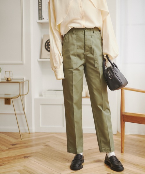 ANGIE(アンジー)の「ハイウエストセンタープレスベイカーパンツ(チノパンツ・レディース・カーキ/ネイビー/ベージュ/アイボリー・MEDIUM/SMALL/LARGE)」の18枚目の写真