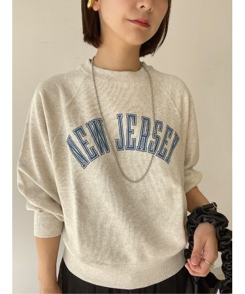 Champion(チャンピオン)の「【Champion】華奢ロゴプリント(スウェット・レディース・ネイビー/オフホワイト/ブルー・L/M)」の2枚目の写真