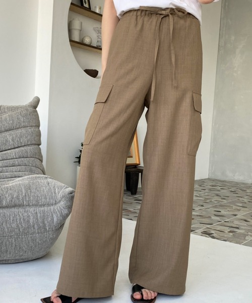 moment+(モーメントプラス)の「リネンライクリラックスカーゴパンツ(カーゴパンツ・レディース・アイボリー/ブラック/ブラウン/キャメル/カーキ・M/L)」の14枚目の写真