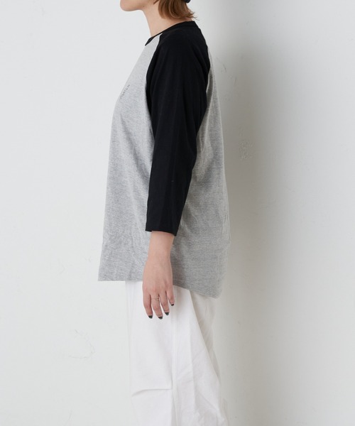 Daily russet（デイリー ラシット）の「【Casper】/ ラグランTシャツ（Tシャツ/カットソー・レディース・ホワイト/グレー・FREE）」の17枚目の写真