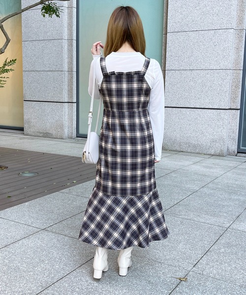apres jour(アプレジュール)の「アソートマーメイドキャミワンピース【ZOZOTOWN限定アイテム】(ワンピース・レディース・ブラック/ブラック系その他/ネイビー/ベージュ・X-LARGE/フリー)」の20枚目の写真