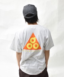 トライアングル ロゴ Tシャツ