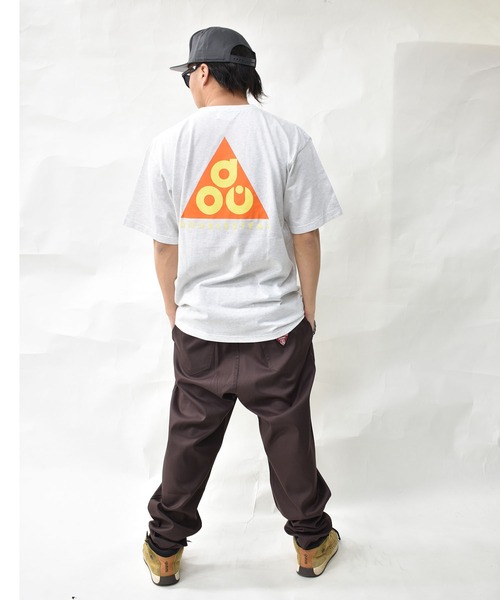 DOUBLE STEAL(ダブルスティール)の「トライアングル ロゴ Tシャツ(Tシャツ/カットソー・メンズ・ブラック/ホワイト/アッシュグレー・X-LARGE/MEDIUM/LARGE/XX-LARGE)」の21枚目の写真