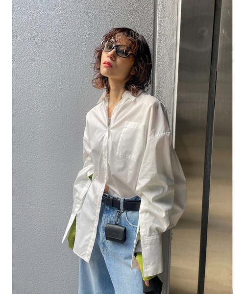 SLY（スライ）の「FLAT FRAME EYEWEAR フラットフレーム アイウェア サングラス UVカット99.9％ 紫外線カット 紫外線対策（サングラス・レディース・ブラック/マルチ・FREE）」の19枚目の写真