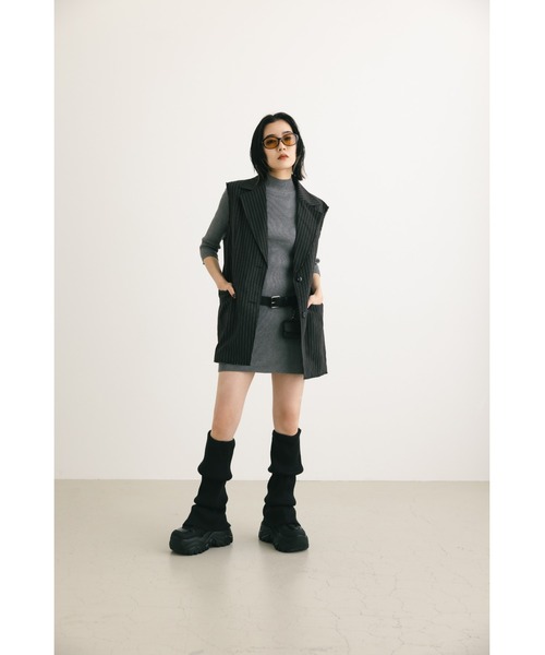 SLY（スライ）の「FLAT FRAME EYEWEAR フラットフレーム アイウェア サングラス UVカット99.9％ 紫外線カット 紫外線対策（サングラス・レディース・ブラック/マルチ・FREE）」の5枚目の写真