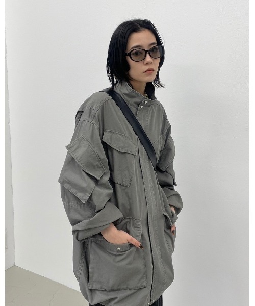 SLY（スライ）の「FLAT FRAME EYEWEAR フラットフレーム アイウェア サングラス UVカット99.9％ 紫外線カット 紫外線対策（サングラス・レディース・ブラック/マルチ・FREE）」の6枚目の写真