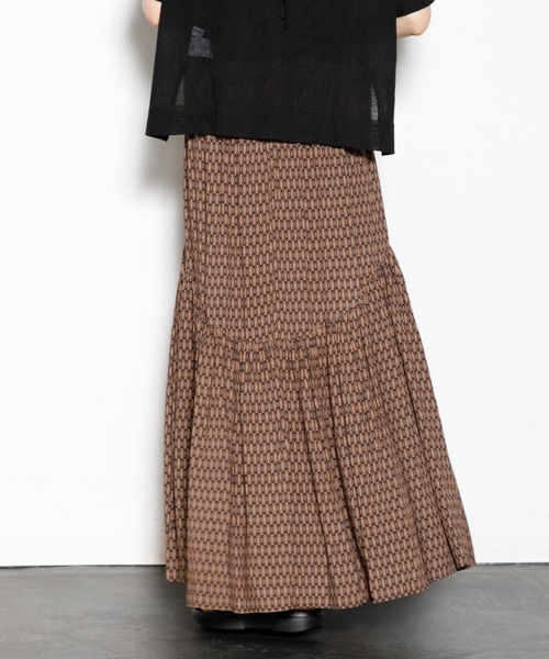 AMERICAN RAG CIE（アメリカンラグシー）の「小紋プリントギャザースカート（スカート・レディース・グリーン/ブラウン・FREE）」の5枚目の写真