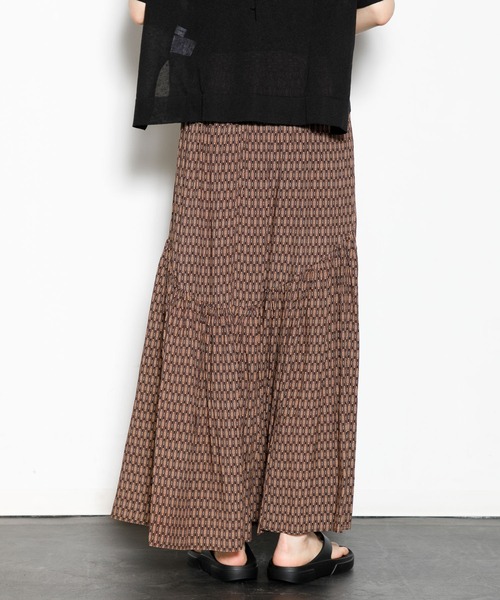 AMERICAN RAG CIE（アメリカンラグシー）の「小紋プリントギャザースカート（スカート・レディース・グリーン/ブラウン・FREE）」の6枚目の写真