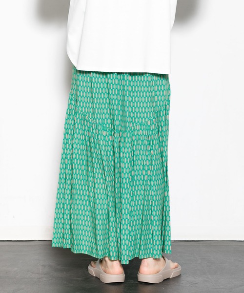 AMERICAN RAG CIE（アメリカンラグシー）の「小紋プリントギャザースカート（スカート・レディース・グリーン/ブラウン・FREE）」の16枚目の写真