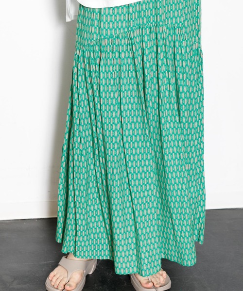 AMERICAN RAG CIE（アメリカンラグシー）の「小紋プリントギャザースカート（スカート・レディース・グリーン/ブラウン・FREE）」の17枚目の写真