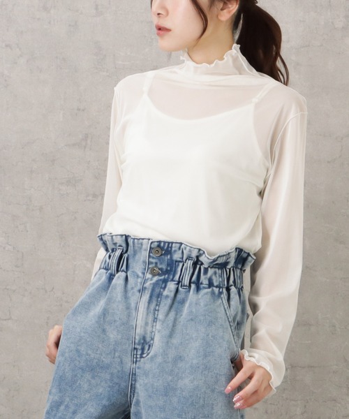 NAVY(ネイビー)の「シアーメロウトップス+キャミソール セット アンサンブル(シャツ/ブラウス・レディース・ベージュ/ブラック/ホワイト・フリー)」の2枚目の写真