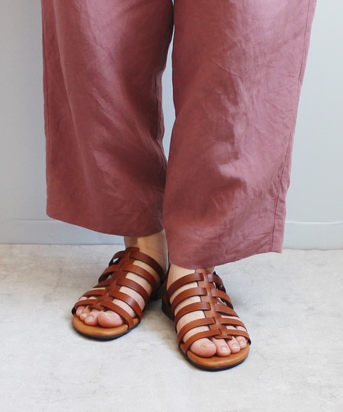 ground green store（グラウンドグリーンストア）の「MARKO / 225380 / 本革グラディエーターサンダル（サンダル・レディース・ブラック/ホワイト/ブラウン・36/37/38/35）」の3枚目の写真