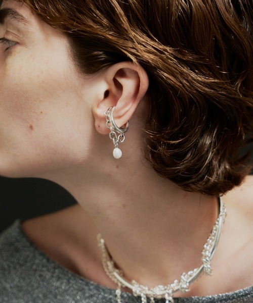 loni（ロニ）の「【金属アレルギー対応】Ivy pearl chain ring/2WAYパールチェーンイヤーカフリング/片耳用（リング・レディース・シルバー/ゴールド・#13/#11）」の12枚目の写真