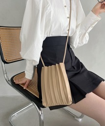 フェイクレザー プリーツショルダーバッグ