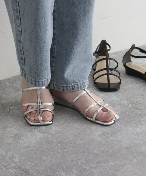 PANIER（パニエ）の「【PANIER/パニエ】スリムライングラディエーターサンダル（サンダル・レディース・シルバー/ブラック・23/24）」の5枚目の写真