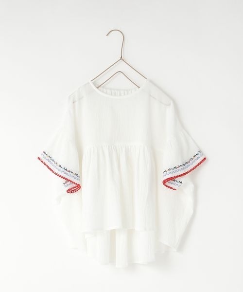 LOWRYS FARM（ローリーズファーム）の「ヨウリュウシシュウブラウス　906592（シャツ/ブラウス・キッズ・ブラック/ホワイト/イエロー・110cm/120cm/130cm/140cm/150cm）」の4枚目の写真