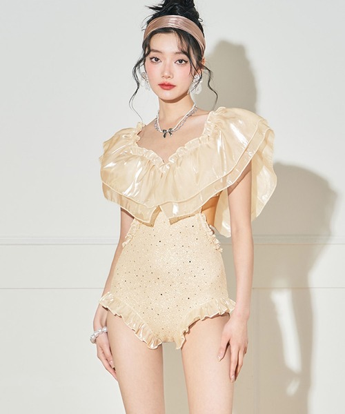 OSYAREVO（オシャレボ）の「ビッグフリル ホログラム ワンピース