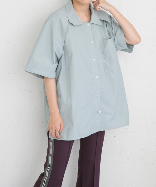 KBF（ケイビーエフ）の「ショルダータックナイロンシャツ（シャツ/ブラウス・レディース・イエロー/ブルー系その他/ブラウン系その他・ONE）」の18枚目の写真