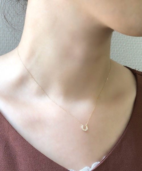 BLOOM（ブルーム）の「K10 イエローゴールド ホワイトトパーズ 馬蹄 ネックレス BLOOM/ブルーム（ネックレス・レディース・イエローゴールド・40cm）」の7枚目の写真