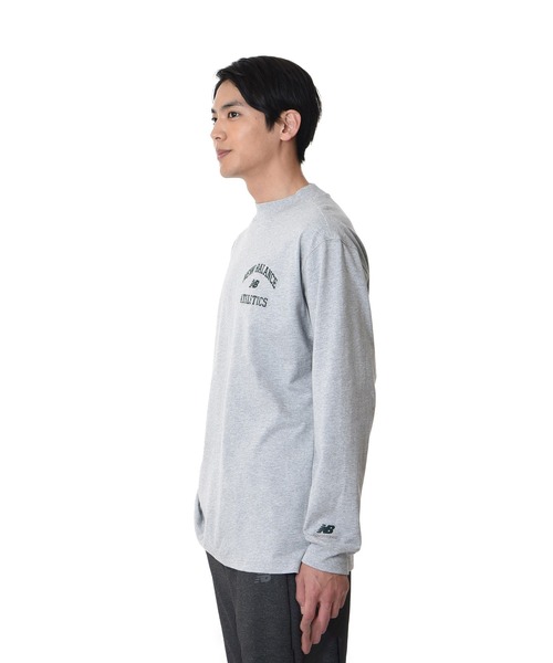 NEW BALANCE(ニューバランス)の「Athletics Varsity モックネック ロングスリーブTシャツ(Tシャツ/カットソー・メンズ・グリーン/ライトグレー・MEDIUM/LARGE/XX-LARGE/X-LARGE/SMALL)」の3枚目の写真