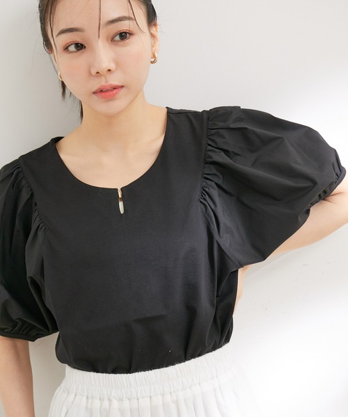 VIS(ビス)の「【接触冷感・洗える】【前後2WAY】異素材ボリュームスリーブカットソー(Tシャツ/カットソー・レディース・ブラック/ホワイト/グリーン/レッド系その他2・FREE)」の13枚目の写真