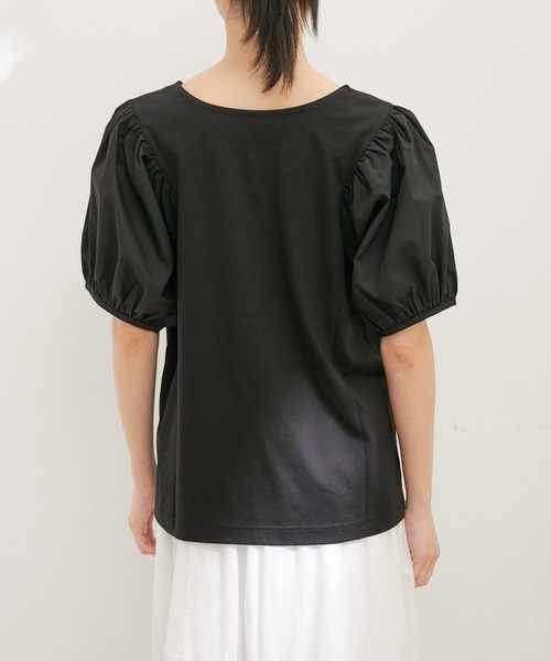 VIS(ビス)の「【接触冷感・洗える】【前後2WAY】異素材ボリュームスリーブカットソー(Tシャツ/カットソー・レディース・ブラック/ホワイト/グリーン/レッド系その他2・FREE)」の18枚目の写真