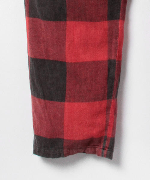 B:MING by BEAMS（ビーミングバイビームス）の「ビーミング by ビームス / ケミカルブロックチェックイージーパンツ（その他パンツ・メンズ・チャコールグレー/ネイビー/レッド・LARGE/MEDIUM）」の17枚目の写真