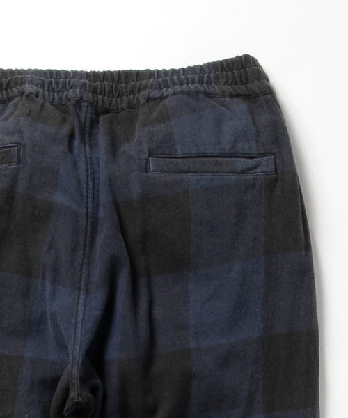 B:MING by BEAMS（ビーミングバイビームス）の「ビーミング by ビームス / ケミカルブロックチェックイージーパンツ（その他パンツ・メンズ・チャコールグレー/ネイビー/レッド・LARGE/MEDIUM）」の20枚目の写真