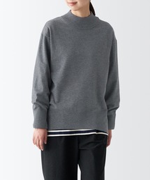 洗えるニットハイネックセーター