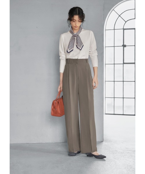 STYLE DELI(スタイルデリ)の「【ピッタリしない】長袖クルーネックニット(ポロシャツ・レディース・レッド系/ブラック/ホワイト・MEDIUM)」の7枚目の写真