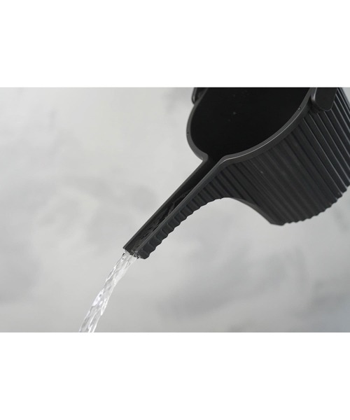 URBAN RESEARCH DOORS（アーバンリサーチドアーズ）の「Hachiman gardens　ガーデンビートル 1.5L（フラワーベース・レディース・ブラック・-）」の4枚目の写真