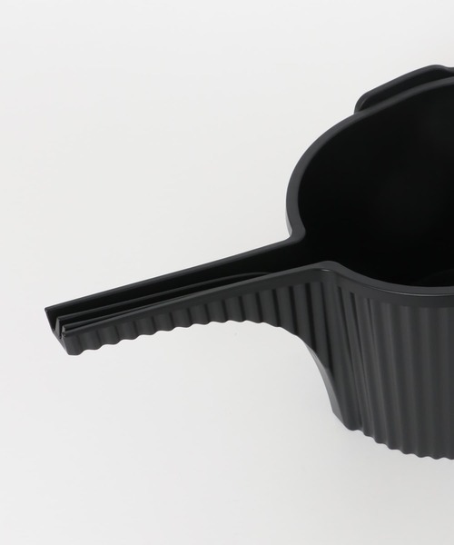 URBAN RESEARCH DOORS（アーバンリサーチドアーズ）の「Hachiman gardens　ガーデンビートル 1.5L（フラワーベース・レディース・ブラック・-）」の10枚目の写真