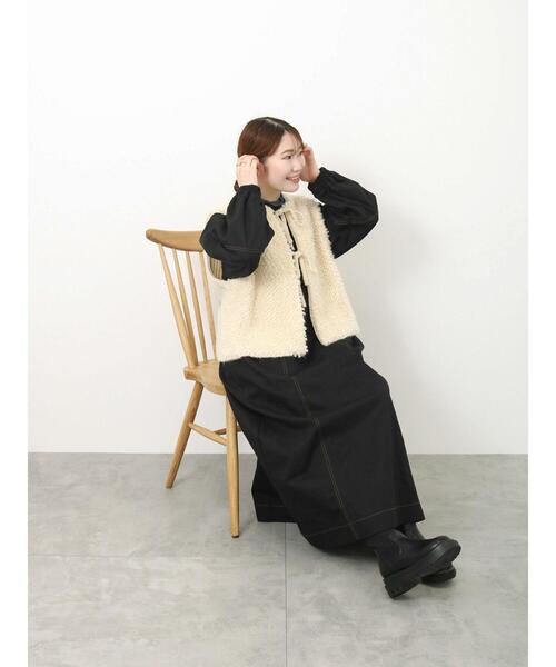 ehka sopo（エヘカソポ）の「ループニットベスト（ベスト・レディース・ブラウン/キナリ/ベージュ・F）」の11枚目の写真