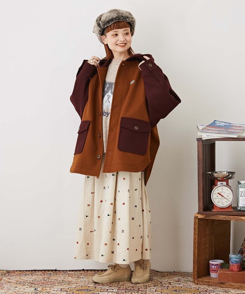 CUBE SUGAR(キューブシュガー)の「リサイクルニットジャガードプルオーバー(ニット/セーター・レディース・ベージュ/ネイビー/レッド・M)」の4枚目の写真