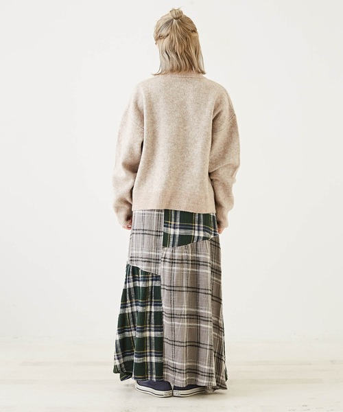 CUBE SUGAR(キューブシュガー)の「リサイクルニットジャガードプルオーバー(ニット/セーター・レディース・ベージュ/ネイビー/レッド・M)」の8枚目の写真