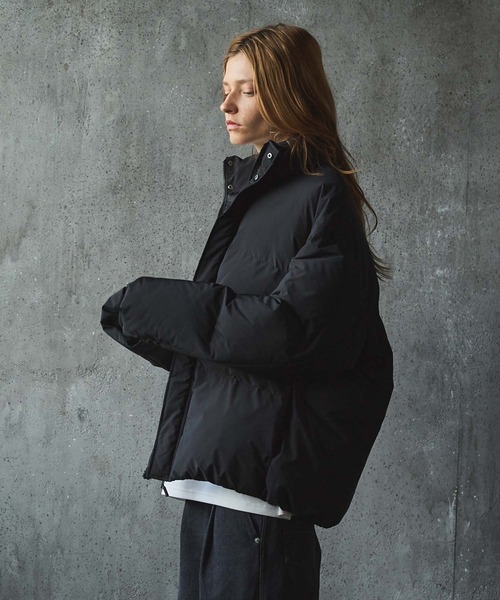 CIASENSE（シアセンス）の「Double zip volume high neck Padded