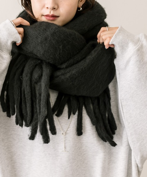 mystic（ミスティック）の「【5色展開】起毛ストール（マフラー・レディース・グリーン/レッド/グレー/アイボリー/ブラック・ONE SIZE）」の16枚目の写真