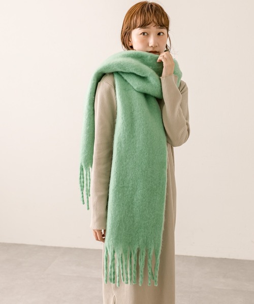 mystic（ミスティック）の「【5色展開】起毛ストール（マフラー・レディース・グリーン/レッド/グレー/アイボリー/ブラック・ONE SIZE）」の17枚目の写真