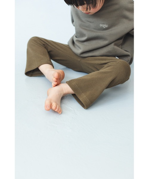 ooju（オージュ）の「【ooju】ハイウエストリブパンツ（その他パンツ・キッズ・カーキ/グレー/ラベンダー/キャメル/ベージュ・1/2/3/4）」の3枚目の写真