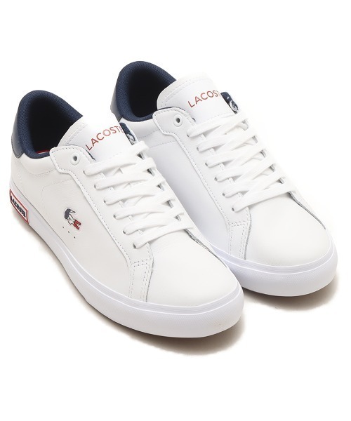 LACOSTE(ラコステ)の「LACOSTE POWERCOURT TRI22 1 SFA / ラコステ パワーコート TRI22 1SFA(スニーカー・レディース・ホワイト・22.5cm/23.0cm/23.5cm/24.0cm/24.5cm)」の1枚目の写真