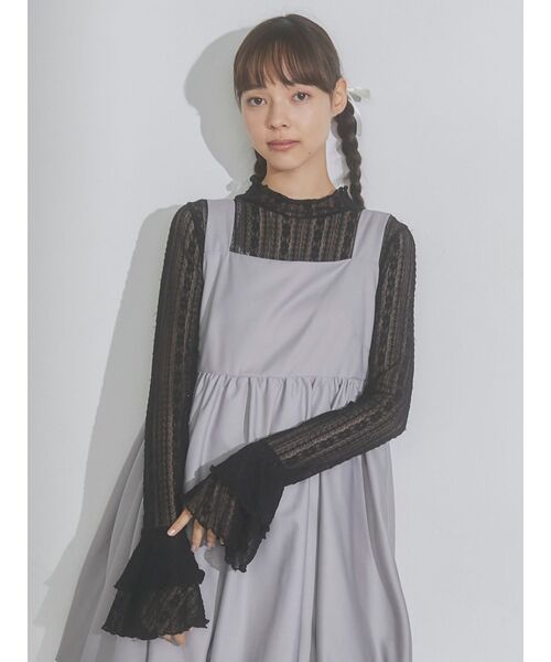 merry jenny(メリージェニー)の「Wフレアスリーブレースtops(Tシャツ/カットソー・レディース・オフホワイト/ブラック/グリーン・FREE)」の13枚目の写真