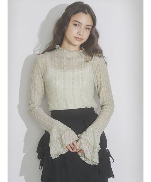 merry jenny(メリージェニー)の「Wフレアスリーブレースtops(Tシャツ/カットソー・レディース・オフホワイト/ブラック/グリーン・FREE)」の14枚目の写真
