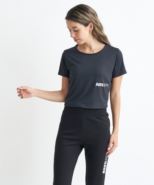 ROXY(ロキシー)の「BRB S/S TEE/ロキシー速乾UVカット付きワンポイントロゴクロップドTシャツ(Tシャツ/カットソー・レディース・ブラック/パープル/ホワイト・LARGE/SMALL/MEDIUM)」の3枚目の写真