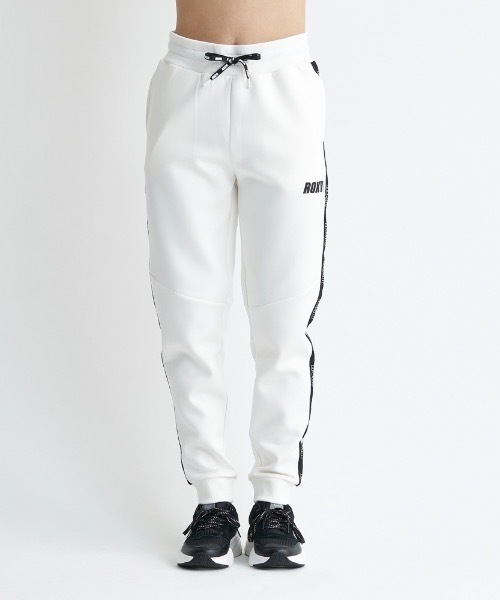 ROXY(ロキシー)の「MY WAY PANTS/ロキシー速乾UVカット付きサイドロゴテープラインデザインテーパードスウェットパンツ(スウェットパンツ・レディース・ブラック/グレー/ホワイト・LARGE/MEDIUM/SMALL)」の8枚目の写真