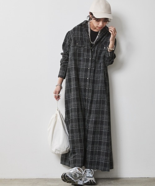 CHIC STYLE（シックスタイル）の「＜大きいサイズ＞アメリカンスリーブタンクトップ シックスタイル（タンクトップ・レディース・ブラック/オフホワイト/ブルー・L/LL/3L/4L/5L）」の22枚目の写真